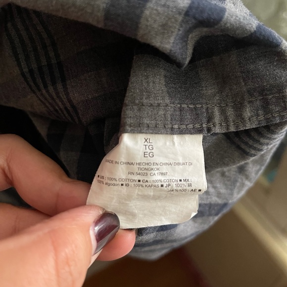 Old navy men’s navy and gray long sleeve button down shirt sz XL - Picture 5 of 7